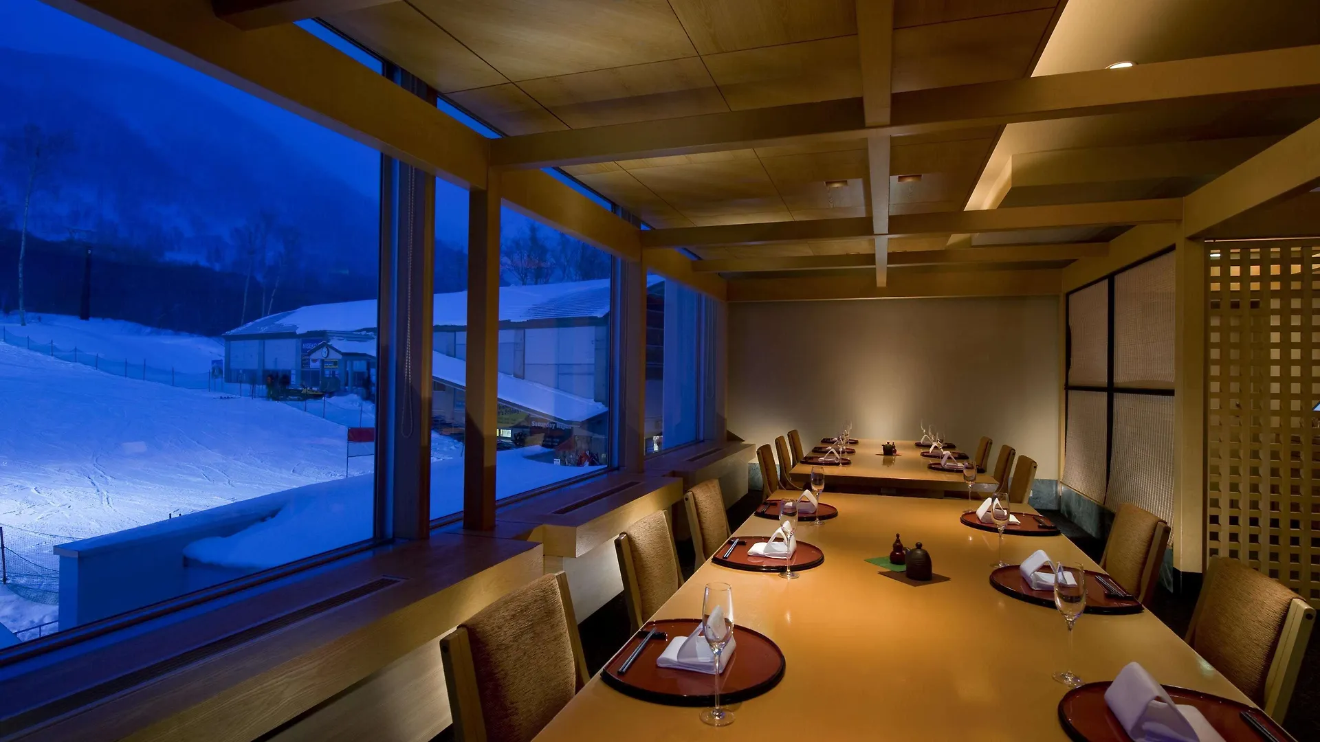 ***** Resort Hilton Niseko Village Japão