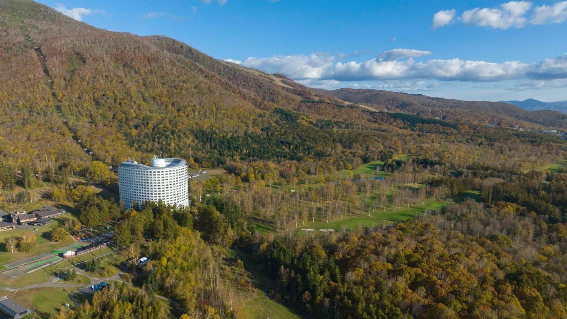 Hilton Niseko Village Курортный комплекс