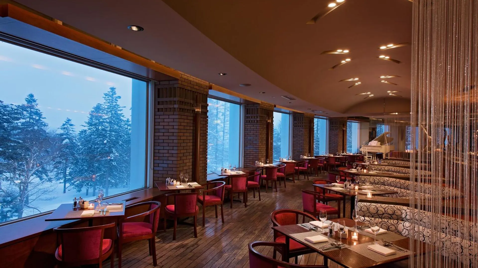 ***** Курортный комплекс Hilton Niseko Village Япония